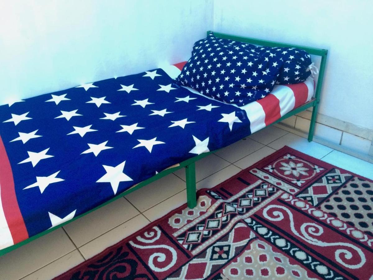 Kos Omah Yanto 19 Guest House Jakarta Ngoại thất bức ảnh